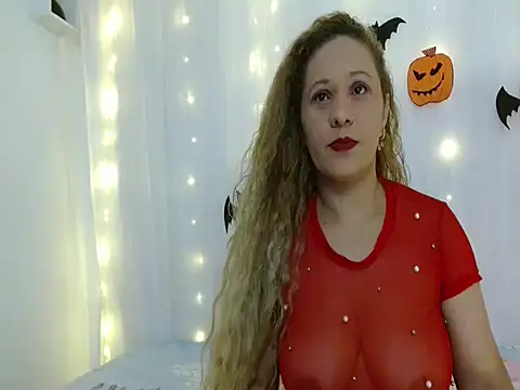 Snapshot of NoraParkeer chatting on October 8, 2025, 7:03 pm NoraParkeer online show from October 8, 2025, 7:03 pm