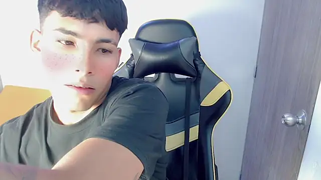 Austin col  online show from September 12, 2025, 9:14 pm