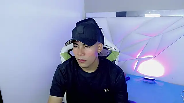 Austin col  online show from September 17, 2025, 8:44 pm