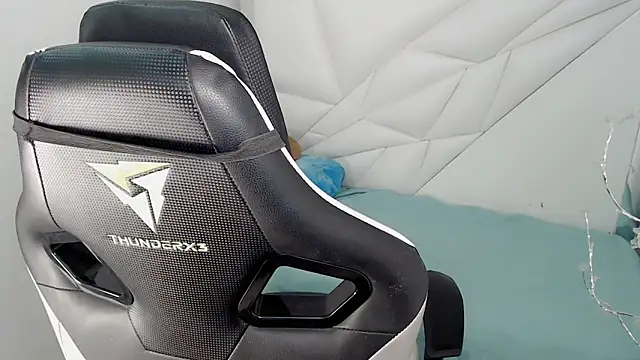 Austin col  online show from November 1, 2025, 4:12 pm