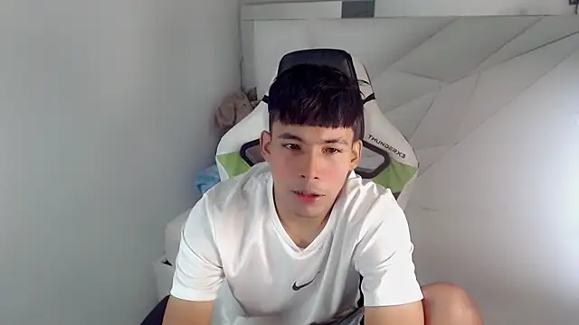 Austin col  online show from October 8, 2025, 1:45 pm