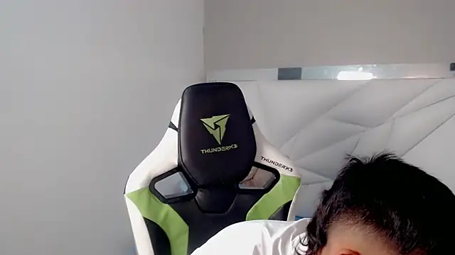 Austin col  online show from September 16, 2025, 8:43 pm