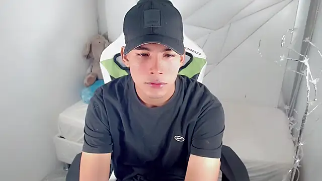 Austin col  online show from October 15, 2025, 12:46 pm