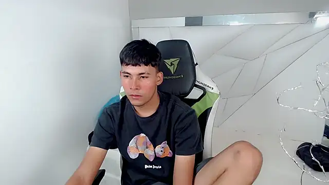 Austin col  online show from September 25, 2025, 8:59 pm