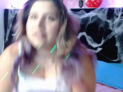 EmmaTower online show from October 16, 2025, 7:44 pm