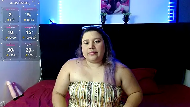 EmmaTower online show from September 30, 2025, 6:58 pm