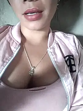 hong-sex online show from September 26, 2025, 5:03 am