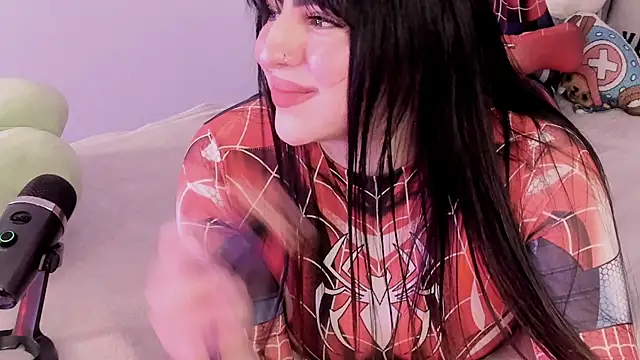 Snapshot of Camila_Matinez_ chatting on October 14, 2025, 12:00 am Camila Matinez  online show from October 14, 2025, 12:00 am