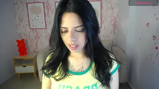 Snapshot of Channel_Garcia_ch1 chatting on October 4, 2025, 10:33 pm Channel Garcia ch1 online show from October 4, 2025, 10:33 pm