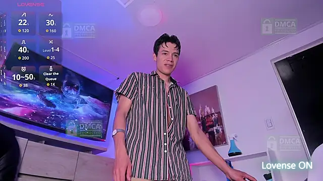 Snapshot of Briam_Hornet_ chatting on September 15, 2025, 9:15 pm Briam Hornet online show from September 15, 2025, 9:15 pm