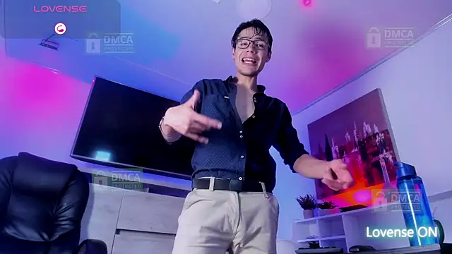 Snapshot of Briam_Hornet_ chatting on September 23, 2025, 9:11 pm Briam Hornet online show from September 23, 2025, 9:11 pm