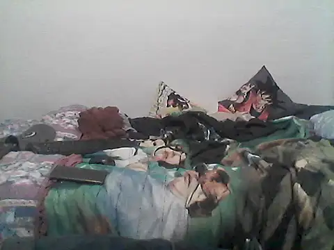 oscartres online show from November 30, 2025, 12:33 am