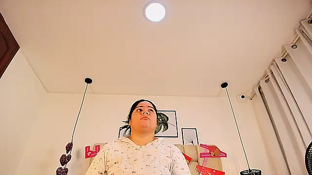 Snapshot of elizawiliamst chatting on September 20, 2025, 12:21 pm elizawiliamst online show from September 20, 2025, 12:21 pm