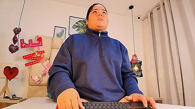 Snapshot of elizawiliamst chatting on September 19, 2025, 12:20 pm elizawiliamst online show from September 19, 2025, 12:20 pm