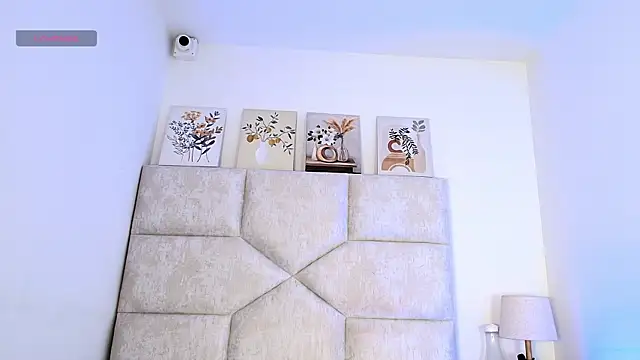 Snapshot of elizawiliamst chatting on June 27, 2026, 12:11 pm elizawiliamst online show from June 27, 2026, 12:11 pm
