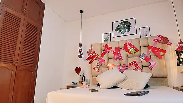 Snapshot of elizawiliamst chatting on September 18, 2025, 12:41 pm elizawiliamst online show from September 18, 2025, 12:41 pm