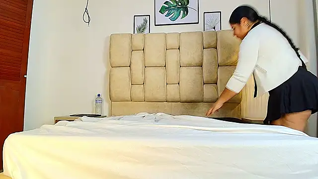 Snapshot of elizawiliamst chatting on October 6, 2025, 12:06 pm elizawiliamst online show from October 6, 2025, 12:06 pm