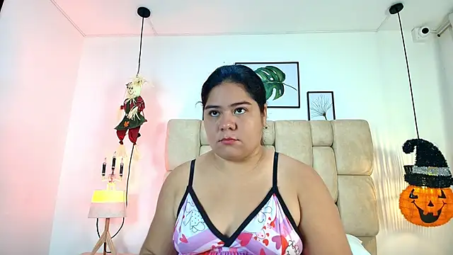 Snapshot of elizawiliamst chatting on October 24, 2025, 11:53 am elizawiliamst online show from October 24, 2025, 11:53 am