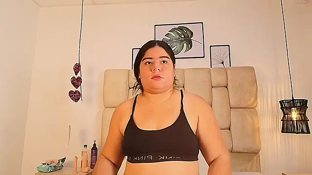 Snapshot of elizawiliamst chatting on September 23, 2025, 12:23 pm elizawiliamst online show from September 23, 2025, 12:23 pm