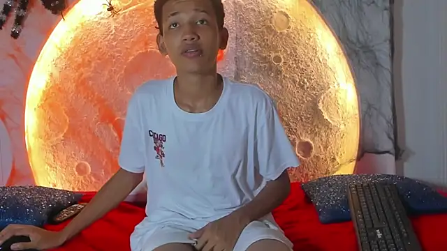  Noah19 online show from October 27, 2025, 6:53 pm