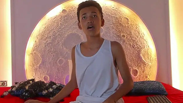  Noah19 online show from October 20, 2025, 6:52 pm