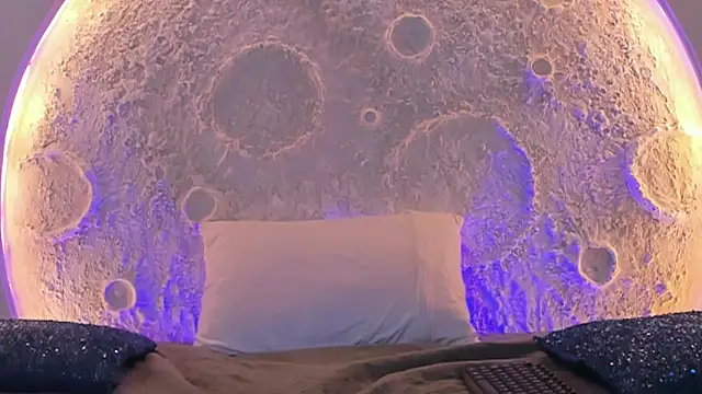  Noah19 online show from October 9, 2025, 6:52 pm