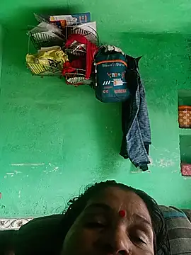 Snapshot of Manavi_x chatting on July 7, 2026, 8:18 am Manavi x online show from July 7, 2026, 8:18 am