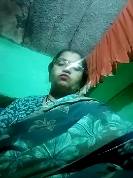 Manavi x online show from October 7, 2025, 8:54 pm