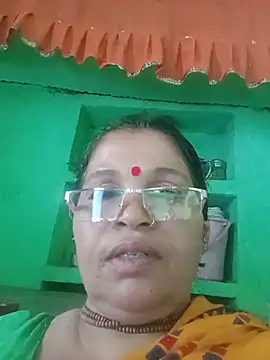 Snapshot of Manavi_x chatting on June 23, 2026, 8:01 am Manavi x online show from June 23, 2026, 8:01 am