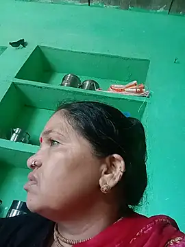 Snapshot of Manavi_x chatting on July 11, 2026, 2:12 am Manavi x online show from July 11, 2026, 2:12 am