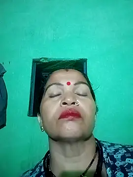 Manavi x online show from October 20, 2025, 4:40 pm