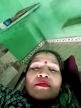 Manavi x online show from October 16, 2025, 2:36 pm