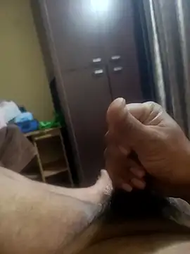 bobby3374 online show from January 8, 2026, 6:47 pm