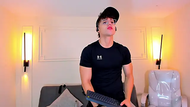 Snapshot of Jhoumod_21 chatting on October 3, 2025, 10:17 am Jhoumod 21 online show from October 3, 2025, 10:17 am