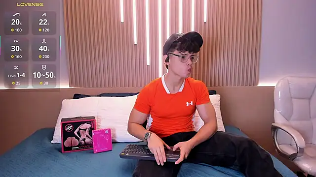 Snapshot of Jhoumod_21 chatting on October 10, 2025, 10:38 am Jhoumod 21 online show from October 10, 2025, 10:38 am