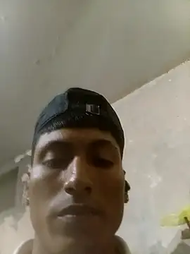 Snapshot of Bebicho14 chatting on September 22, 2025, 5:24 am Bebicho14 online show from September 22, 2025, 5:24 am