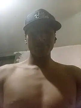 Snapshot of Bebicho14 chatting on November 8, 2025, 6:28 am Bebicho14 online show from November 8, 2025, 6:28 am