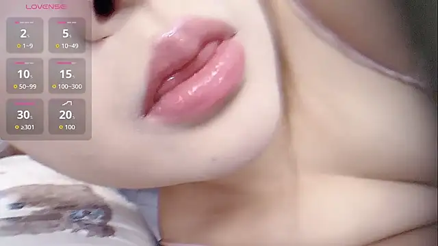 medusanamei online show from September 22, 2025, 11:38 am