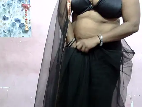 Snapshot of Rooshami_hot01 chatting on October 17, 2025, 5:59 pm Rooshami hot01 online show from October 17, 2025, 5:59 pm