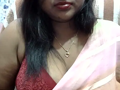 Snapshot of Rooshami_hot01 chatting on October 18, 2025, 6:10 pm Rooshami hot01 online show from October 18, 2025, 6:10 pm