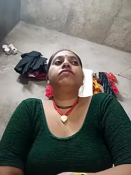 Snapshot of Sandhya_x chatting on November 3, 2025, 4:39 am Sandhya x online show from November 3, 2025, 4:39 am