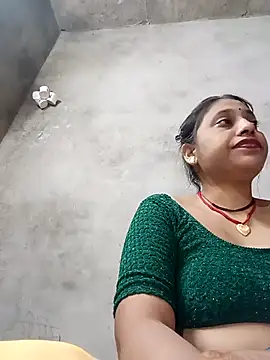 Snapshot of Sandhya_x chatting on October 18, 2025, 3:41 am Sandhya x online show from October 18, 2025, 3:41 am