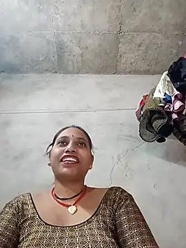 Snapshot of Sandhya_x chatting on September 25, 2025, 4:29 am Sandhya x online show from September 25, 2025, 4:29 am