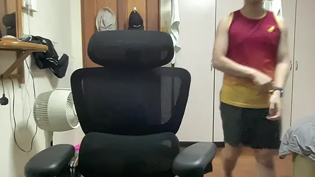 Passionatetwink2 online show from October 17, 2025, 9:56 am