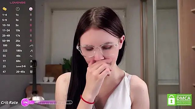 DelphaDivenere online show from October 8, 2025, 5:13 pm