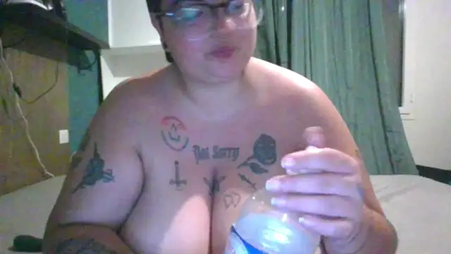 PirateXL online show from June 8, 2026, 1:28 am