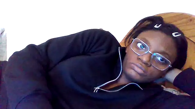 SexyGemBeautyX online show from December 1, 2025, 11:33 am