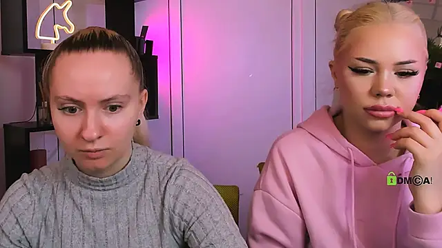 Snapshot of mila_glow1 chatting on March 3, 2026, 12:45 pm mila glow1 online show from March 3, 2026, 12:45 pm