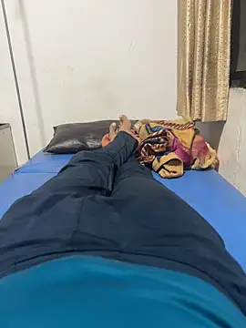 Snapshot of 1995Pk chatting on September 26, 2025, 6:04 pm 1995Pk online show from September 26, 2025, 6:04 pm