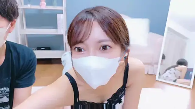 Snapshot of RIRI-style chatting on October 8, 2025, 1:23 pm RIRI-style online show from October 8, 2025, 1:23 pm